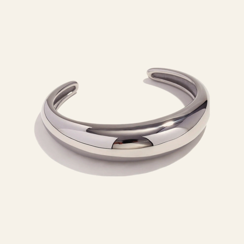 Pulseira Linea VIATRIX – pulseira rígida em cúpula prateada